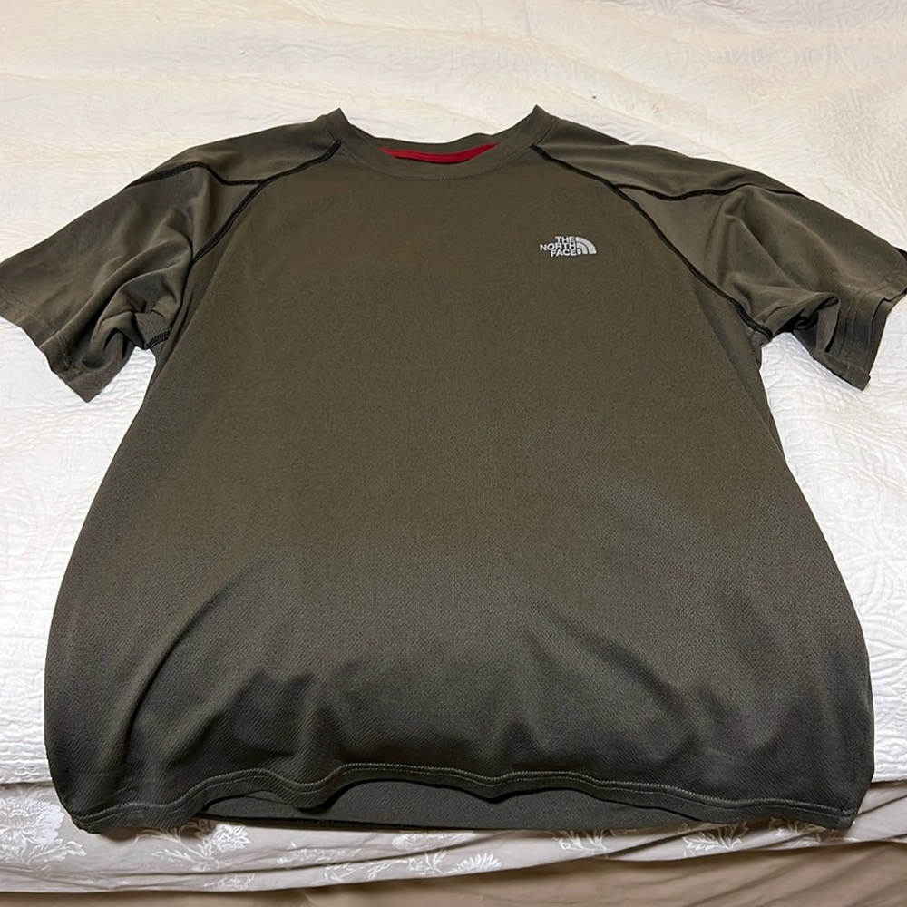 The North Face FlashDry Workout Shirt - Medium